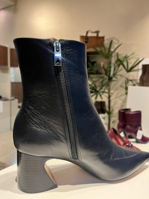 BOTA CLASSIC SALTO WAVE COURO PRETO - CARRANO