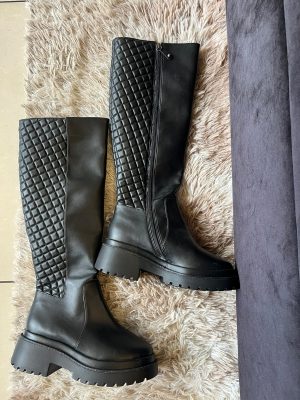 BOTA TRATORADA CANO ALTO EM COURO - CECCONELLO